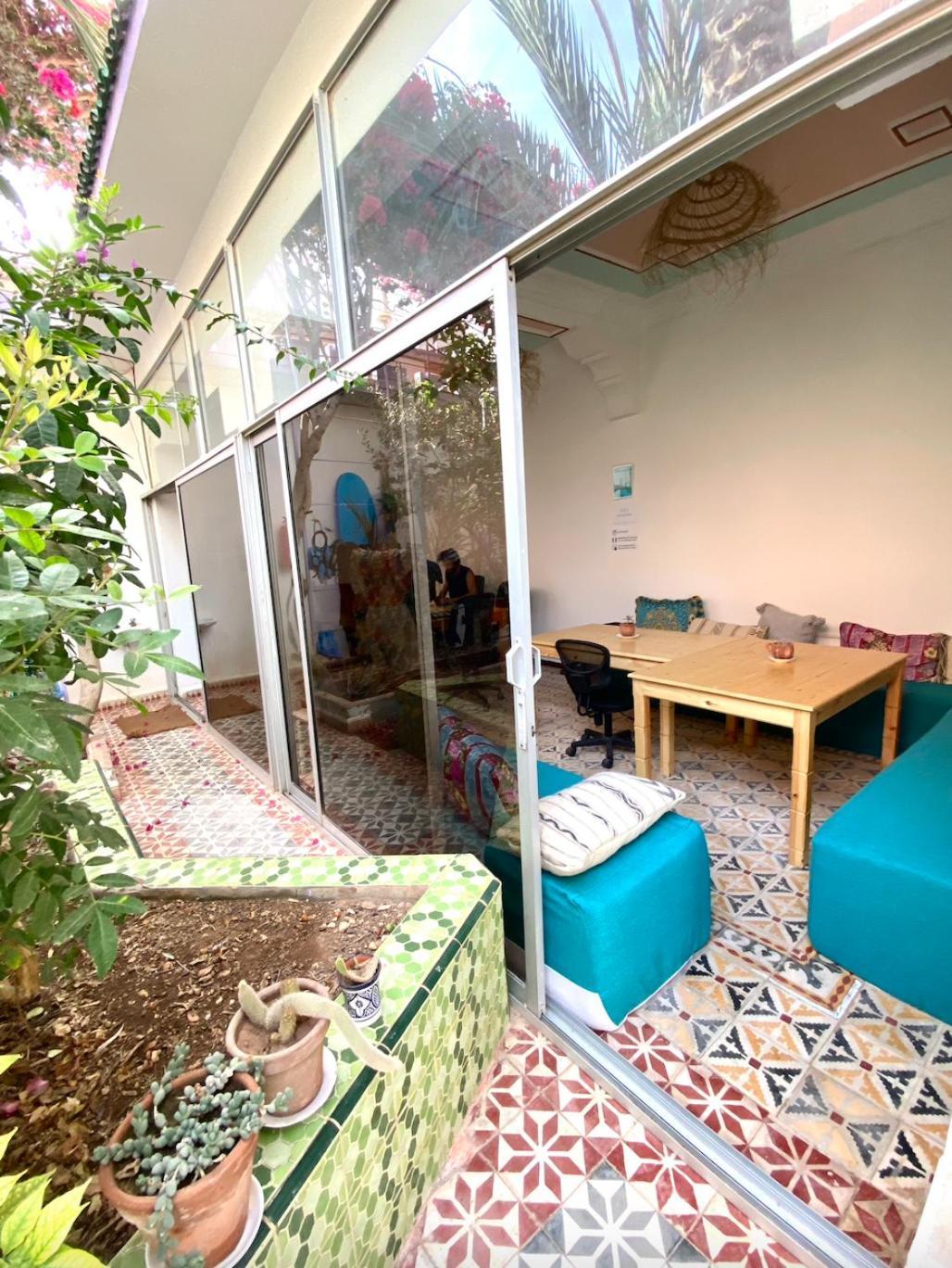 Kasbari House Hostel ทากาเซาท์ ภายนอก รูปภาพ